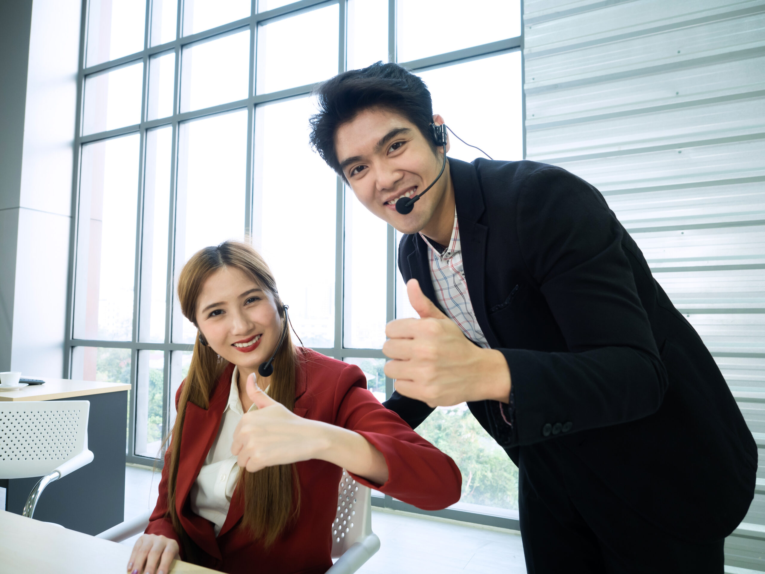 AdobeStock 517878781 scaled /lien-he